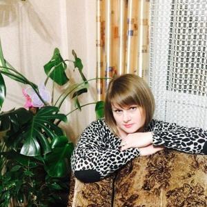 Девушки в Вологде: Яна Соколова, 46 - ищет парня из Вологды
