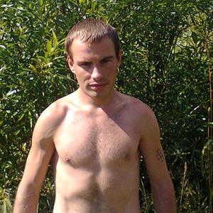 Вадим, 37 лет, Златоуст