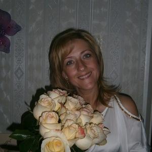 Карина, 47 лет, Кемерово
