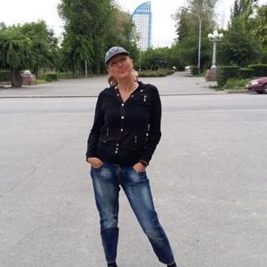Девушки в Волгограде: Ольга, 49 - ищет парня из Волгограда