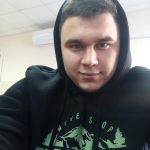 Максим, 24 года, Красноярск