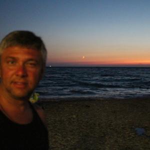 Парни в Мурманске: Дмитрий, 50 - ищет девушку из Мурманска