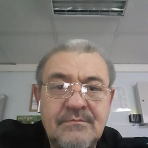 Олег, 52 года, Сургут