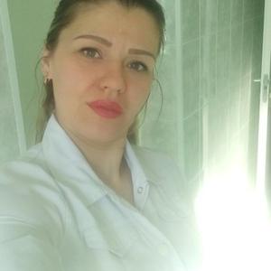 Девушки в Мурманске: Наталия, 41 - ищет парня из Мурманска