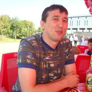 Парни в Алексине: Гарик, 41 - ищет девушку из Алексина
