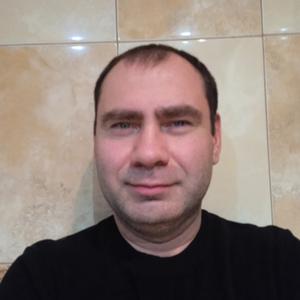 Александр, 44 года, Омск