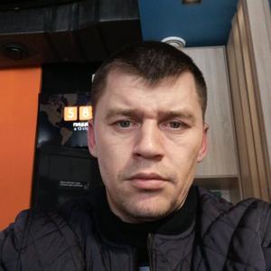Василий, 40 лет, Сургут