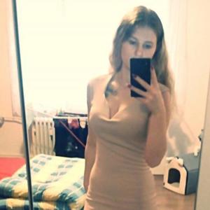 Девушки в Череповце: Марина, 41 - ищет парня из Череповца