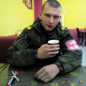 Артём, 26 лет, Магадан