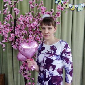 Девушки в Сызрани: Елена Завьялова, 37 - ищет парня из Сызрани
