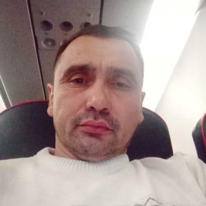 Мамат, 44 года, Санкт-Петербург