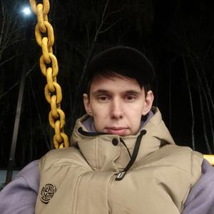 Юрий, 28 лет, Екатеринбург