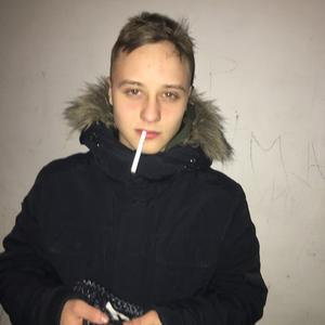 Макс, 23 года, Новосибирск