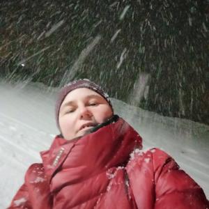 Девушки в Гагарине: Олия, 39 - ищет парня из Гагарина