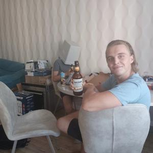 Парни в Нижний Новгороде: Владимир, 22 - ищет девушку из Нижний Новгорода