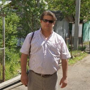 Парни в Саратове: Антон, 51 - ищет девушку из Саратова