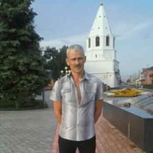 Парни в Сызрани: Юра Елизаров, 57 - ищет девушку из Сызрани