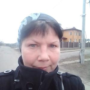 Девушки в Киеве (Украина): Вика Самойлова, 42 - ищет парня из Киева (Украина)