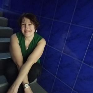 Девушки в Череповце: Наталья Халявина, 46 - ищет парня из Череповца