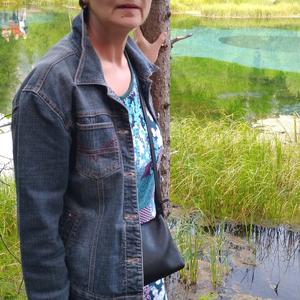 Ирина, 62 года, Новосибирск