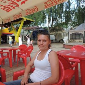 Девушки в Перми: Катя, 41 - ищет парня из Перми