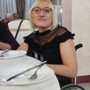 Девушки в Кишиневе: Ольга, 41 - ищет парня из Кишинева