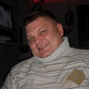 Парни в Кингисеппе: Oleg, 46 - ищет девушку из Кингисеппа
