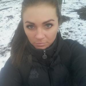 Девушки в Мурманске: Юлиана, 41 - ищет парня из Мурманска