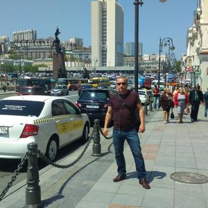 Парни в Владивостоке: Виктор, 54 - ищет девушку из Владивостока