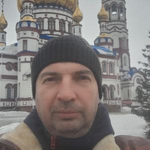 Парни в Новокузнецке: Денис, 46 - ищет девушку из Новокузнецка