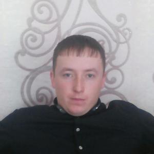 Парни в Владивостоке: Виктор Морозов, 31 - ищет девушку из Владивостока