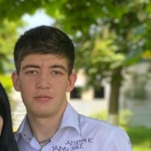 Парни в Владикавказе: Марат, 20 - ищет девушку из Владикавказа