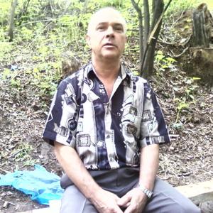 Парни в Владивостоке: Виктор Сизов, 71 - ищет девушку из Владивостока