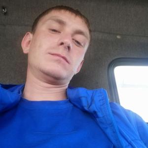 Парни в Челябинске: Андрей, 30 - ищет девушку из Челябинска