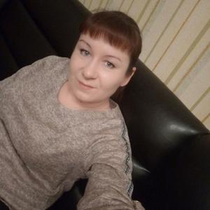 Девушки в Вологде: Оксана, 42 - ищет парня из Вологды
