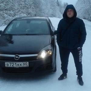 Парни в Великих Луки: Sergey Iwanow, 42 - ищет девушку из Великих Луки