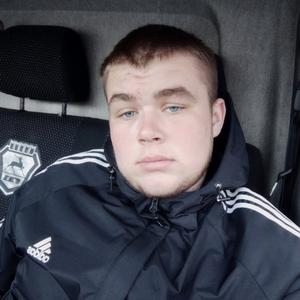 Парни в Бердске: Александр, 22 - ищет девушку из Бердска