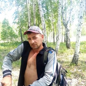 Василий, 42 года, Называевск