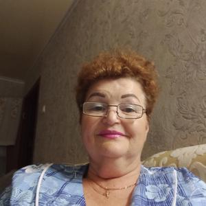 Девушки в Вологде: Ирина, 61 - ищет парня из Вологды