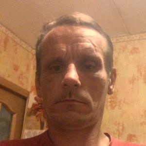 Парни в Петрозаводске: Александр, 45 - ищет девушку из Петрозаводска