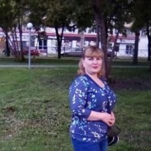 Девушки в Кемерово: Яна, 51 - ищет парня из Кемерово