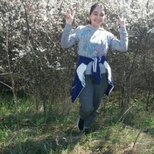 Девушки в Ардоне: Зарина, 25 - ищет парня из Ардона