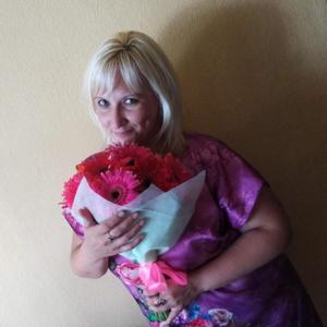 Девушки в Нижний Новгороде: Марина, 39 - ищет парня из Нижний Новгорода