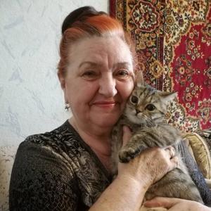 Девушки в Бийске: Нина, 71 - ищет парня из Бийска