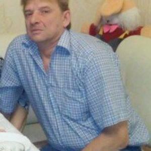 Парни в Сатке: Nikolaj Petrov, 55 - ищет девушку из Сатки