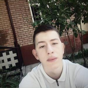 Сергей, 22 года, Ташкент