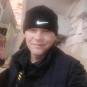 Парни в Чите (Забайкальский край): Viktor, 37 - ищет девушку из Читы (Забайкальский край)