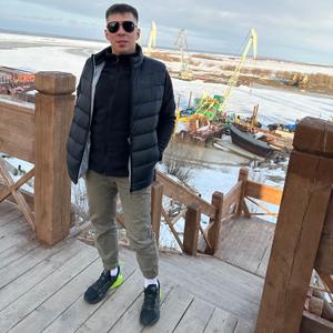 Олег, 26 лет, Салехард