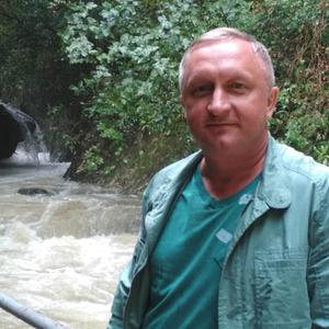 Парни в Ульяновске: Владислав, 53 - ищет девушку из Ульяновска