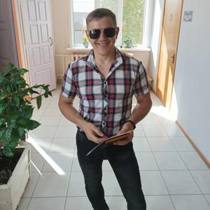 Олег, 35 лет, Брянск